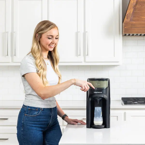 Ekspres do mleka Baby Brezza Formula Pro Advanced All Black Baby Brezza