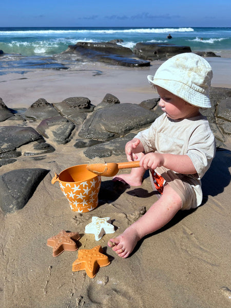 The Swim Essentials Zestaw zabawek do piasku Sea Stars 2023SE1396