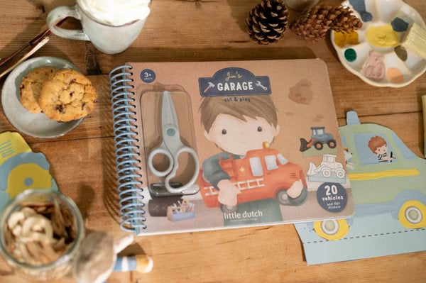 Little Dutch Kreatywny zeszyt  z nożyczkami Jim & Friends